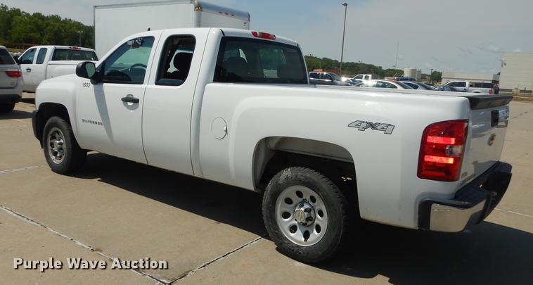 image for item DB8368 2011 Chevrolet Silverado 1500 Ext. Cab pickup truck