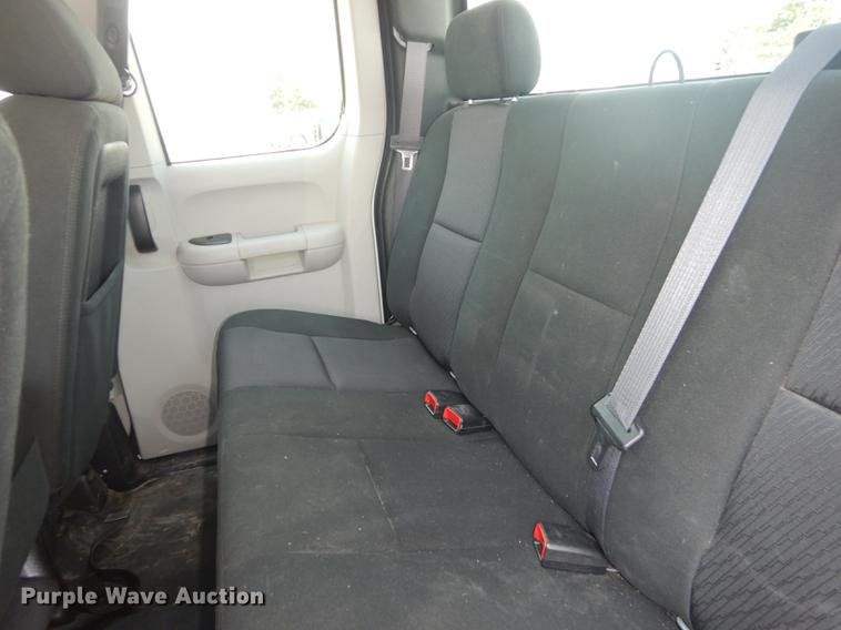 image for item DB8368 2011 Chevrolet Silverado 1500 Ext. Cab pickup truck