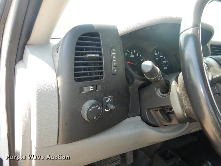 image for item DB8368 2011 Chevrolet Silverado 1500 Ext. Cab pickup truck