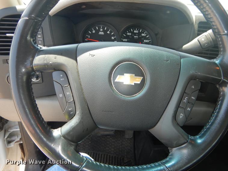 image for item DB8368 2011 Chevrolet Silverado 1500 Ext. Cab pickup truck