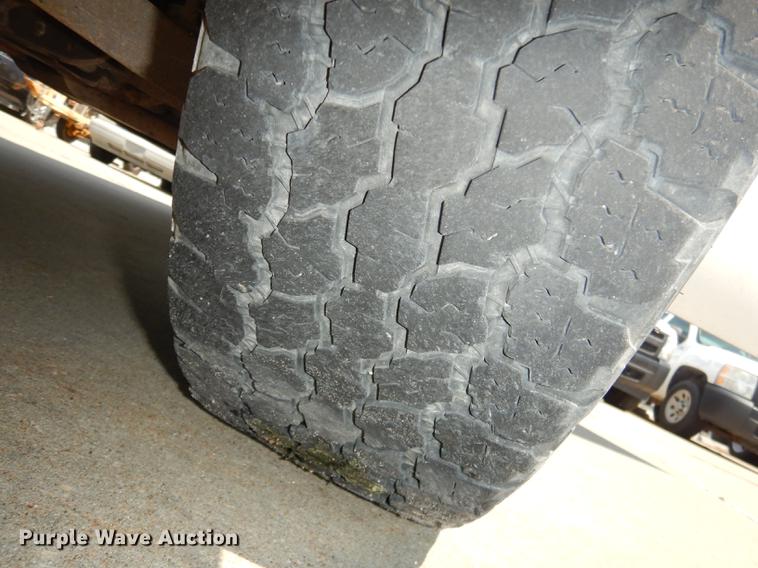 image for item DB8368 2011 Chevrolet Silverado 1500 Ext. Cab pickup truck