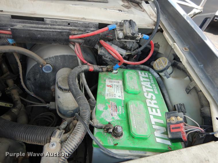 image for item DB8385 1995 Ford Econoline E350 shuttle bus