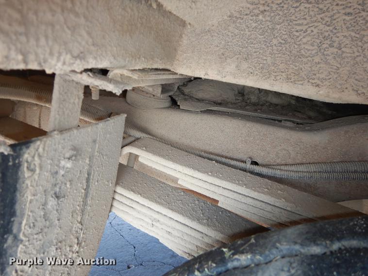 image for item DB8385 1995 Ford Econoline E350 shuttle bus