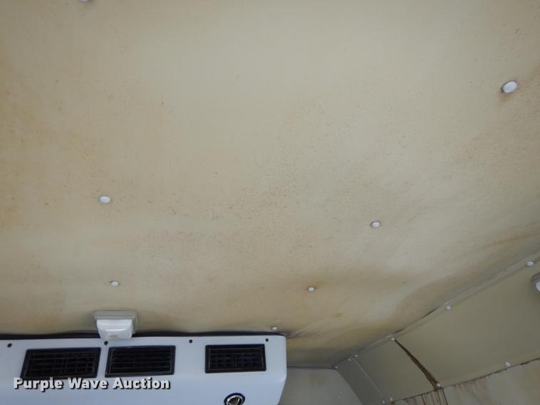 image for item DB8385 1995 Ford Econoline E350 shuttle bus