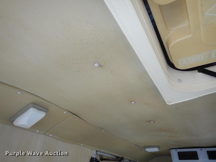 image for item DB8385 1995 Ford Econoline E350 shuttle bus