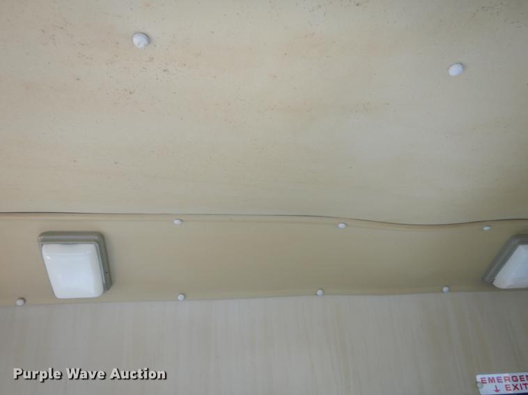 image for item DB8385 1995 Ford Econoline E350 shuttle bus