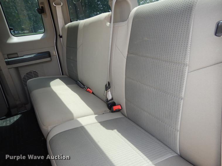 image for item DB8387 2008 Ford F250 Super Duty XL SuperCab pickup truck
