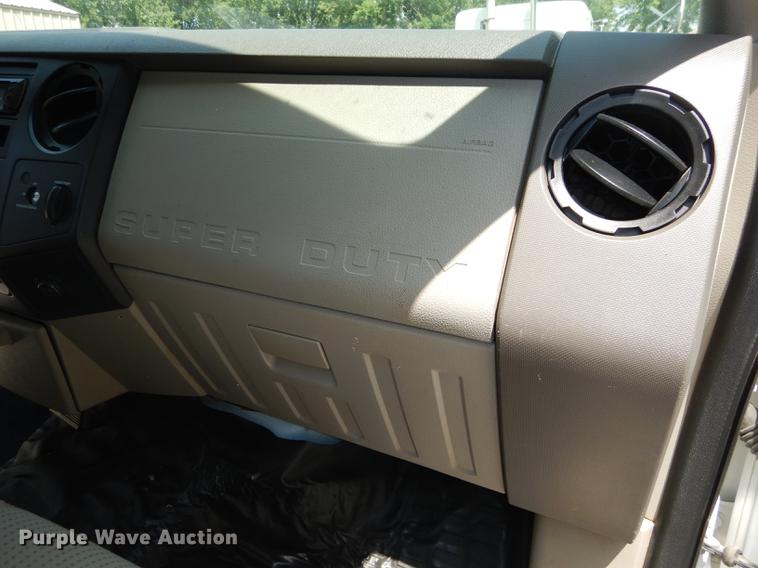 image for item DB8387 2008 Ford F250 Super Duty XL SuperCab pickup truck