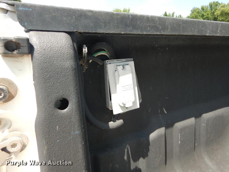 image for item DB8387 2008 Ford F250 Super Duty XL SuperCab pickup truck