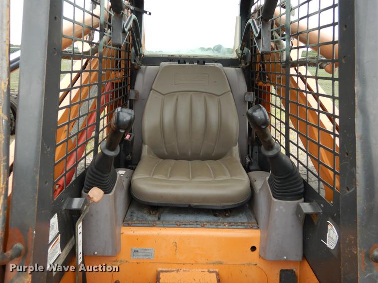 image for item DB8391 2004 Case 90XT skid steer