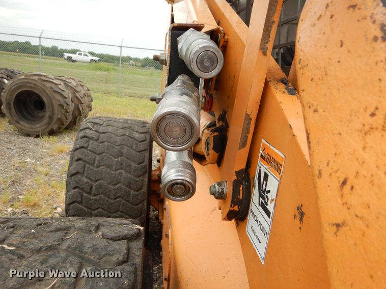 image for item DB8391 2004 Case 90XT skid steer