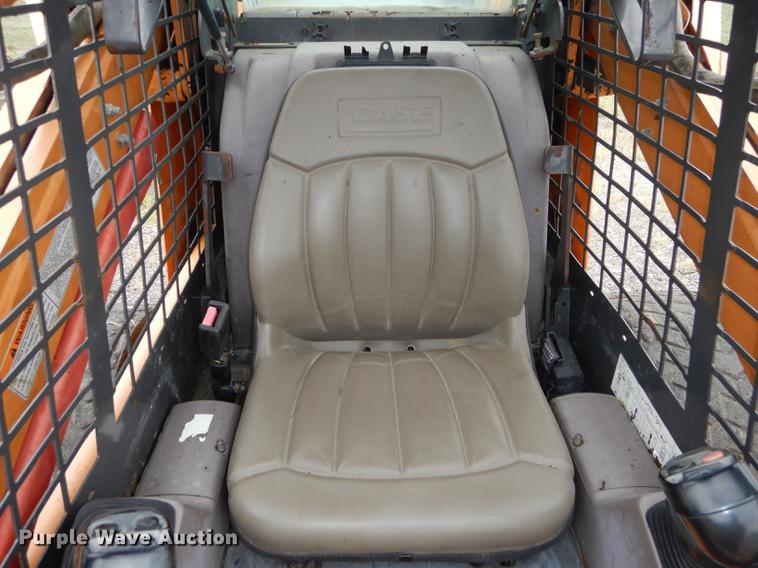 image for item DB8391 2004 Case 90XT skid steer