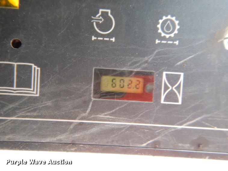 image for item DB8391 2004 Case 90XT skid steer