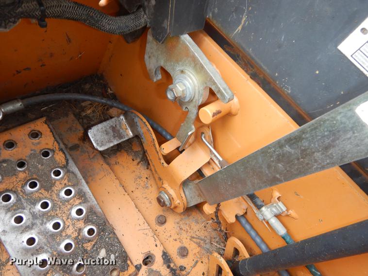 image for item DB8391 2004 Case 90XT skid steer