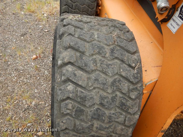 image for item DB8391 2004 Case 90XT skid steer