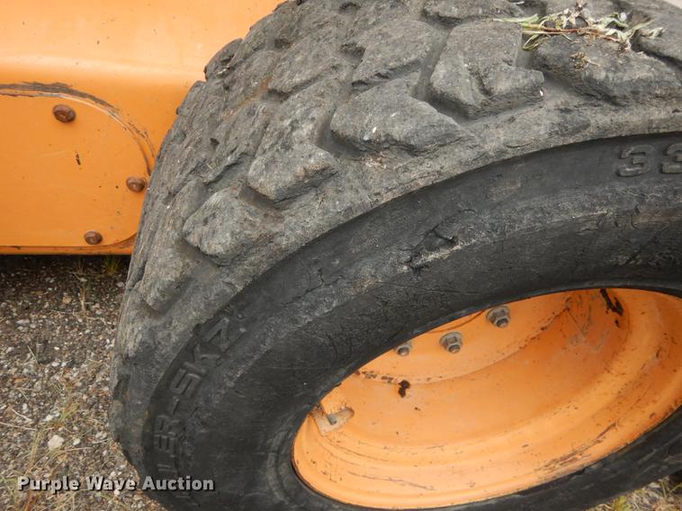 image for item DB8391 2004 Case 90XT skid steer