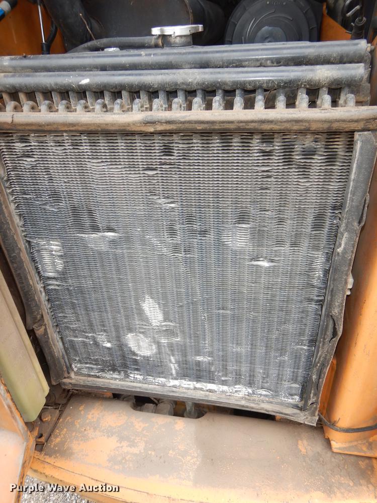 image for item DB8391 2004 Case 90XT skid steer