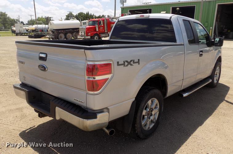 image for item DB9187 2013 Ford F150 XLT SuperCab pickup truck