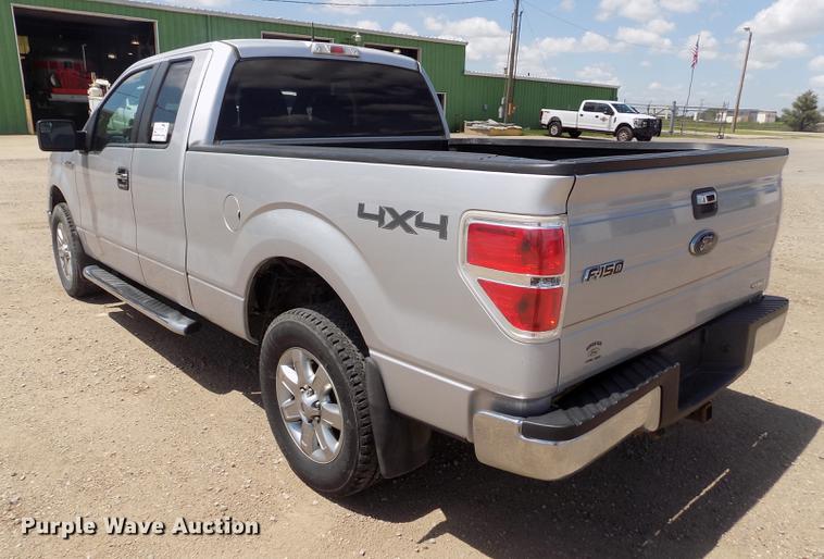 image for item DB9187 2013 Ford F150 XLT SuperCab pickup truck