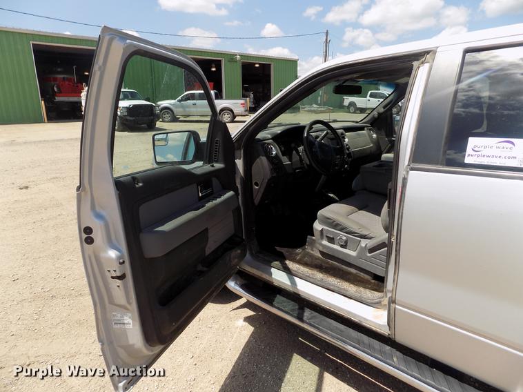 image for item DB9187 2013 Ford F150 XLT SuperCab pickup truck