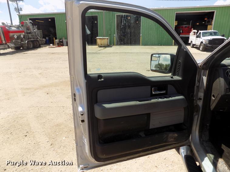 image for item DB9187 2013 Ford F150 XLT SuperCab pickup truck