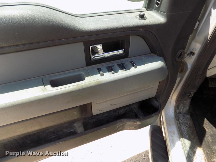 image for item DB9187 2013 Ford F150 XLT SuperCab pickup truck