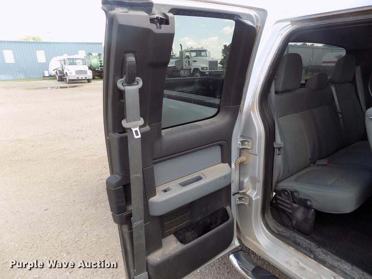 image for item DB9187 2013 Ford F150 XLT SuperCab pickup truck