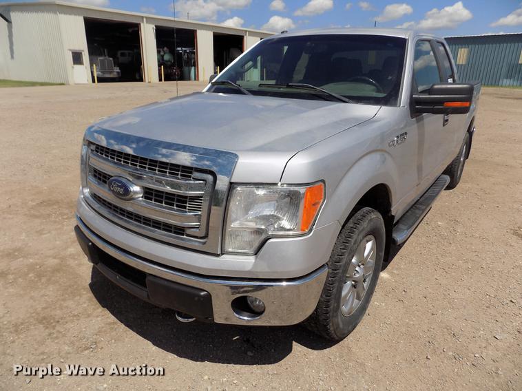 image for item DB9187 2013 Ford F150 XLT SuperCab pickup truck