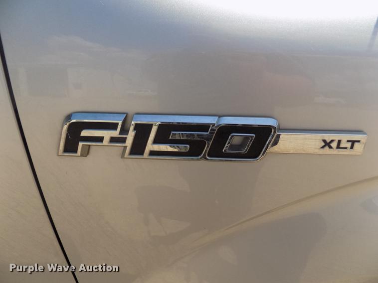 image for item DB9187 2013 Ford F150 XLT SuperCab pickup truck