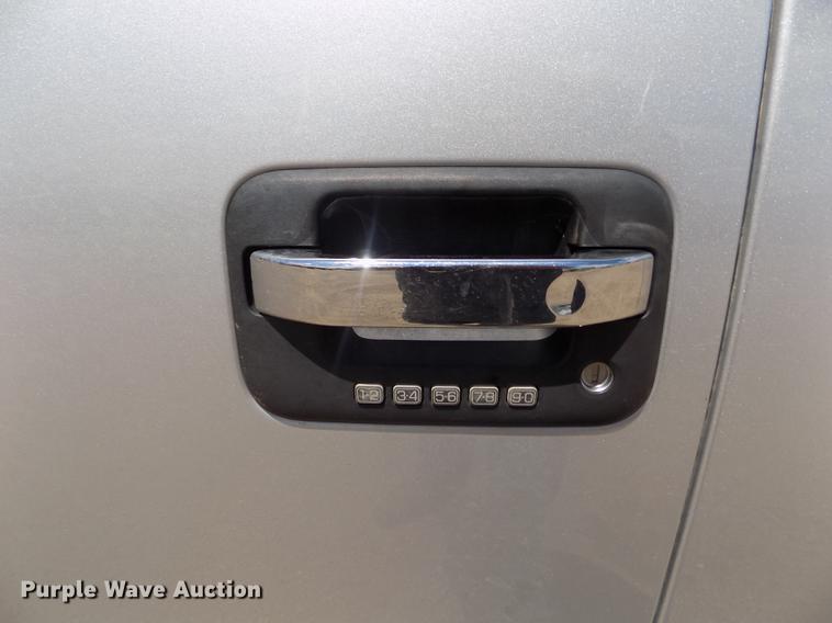 image for item DB9187 2013 Ford F150 XLT SuperCab pickup truck