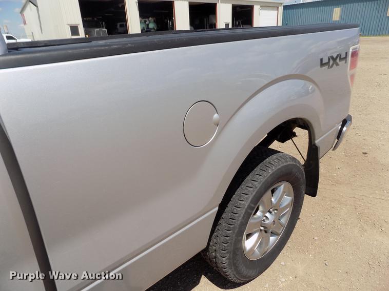 image for item DB9187 2013 Ford F150 XLT SuperCab pickup truck
