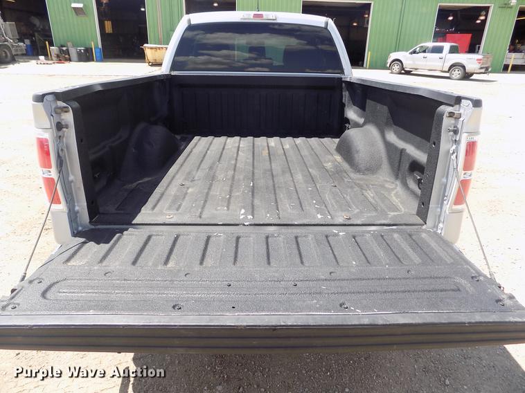 image for item DB9187 2013 Ford F150 XLT SuperCab pickup truck
