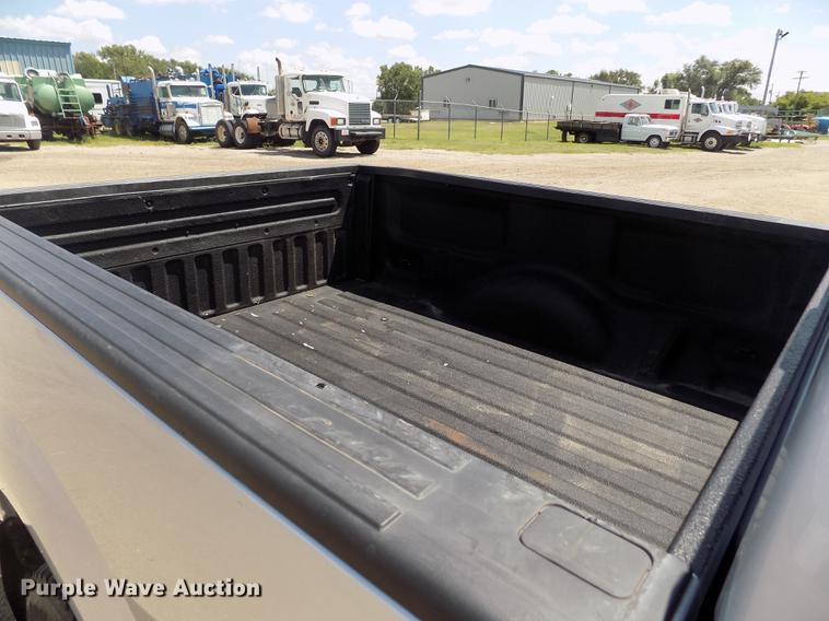 image for item DB9187 2013 Ford F150 XLT SuperCab pickup truck