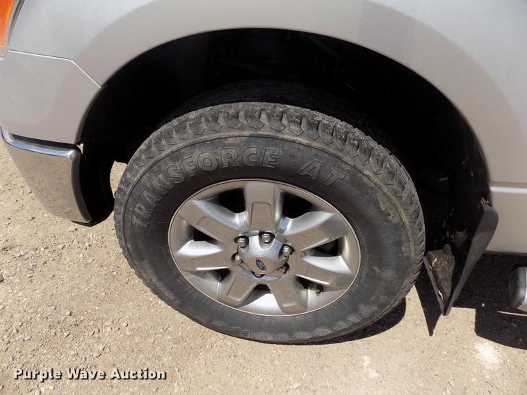 image for item DB9187 2013 Ford F150 XLT SuperCab pickup truck