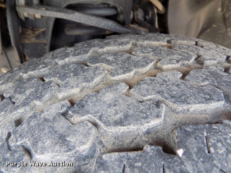 image for item DB9187 2013 Ford F150 XLT SuperCab pickup truck