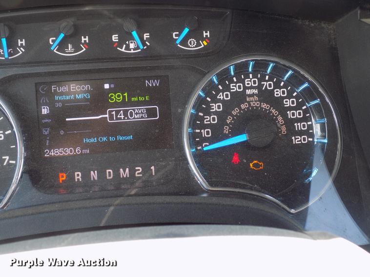 image for item DB9187 2013 Ford F150 XLT SuperCab pickup truck