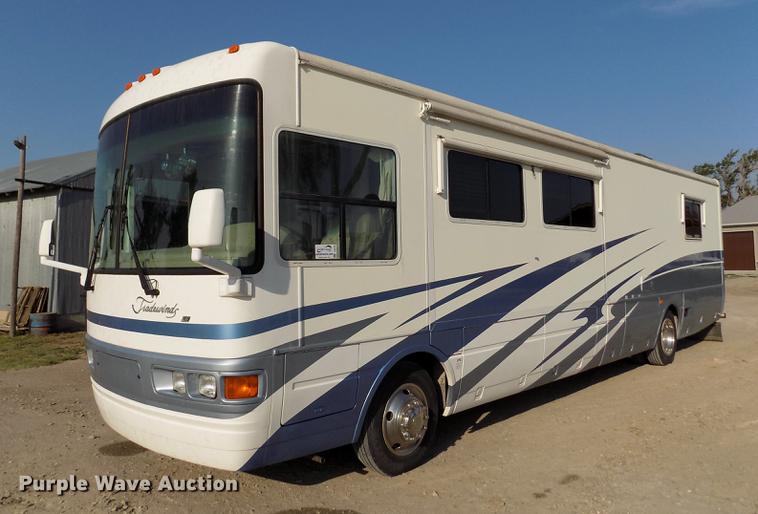 image for item DB9230 2002 National M390 RV