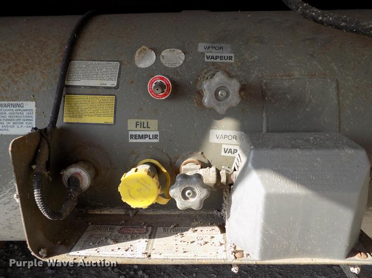 image for item DB9230 2002 National M390 RV