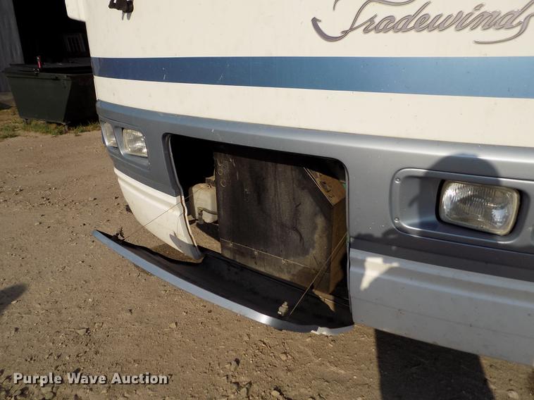 image for item DB9230 2002 National M390 RV