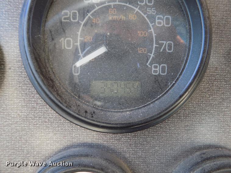 image for item DB9230 2002 National M390 RV