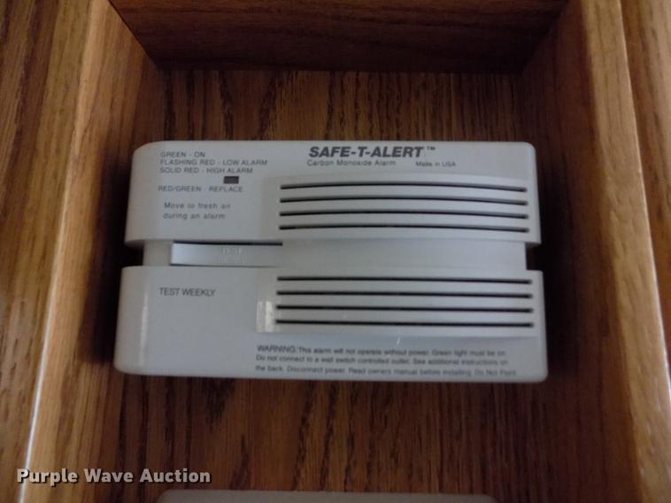 image for item DB9230 2002 National M390 RV