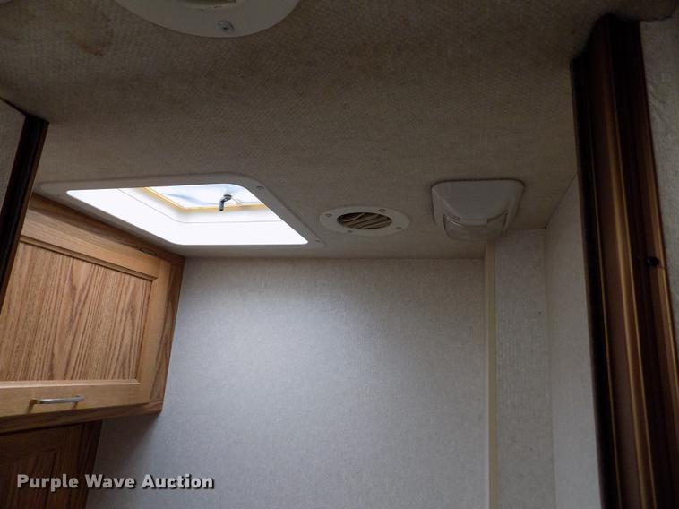 image for item DB9230 2002 National M390 RV