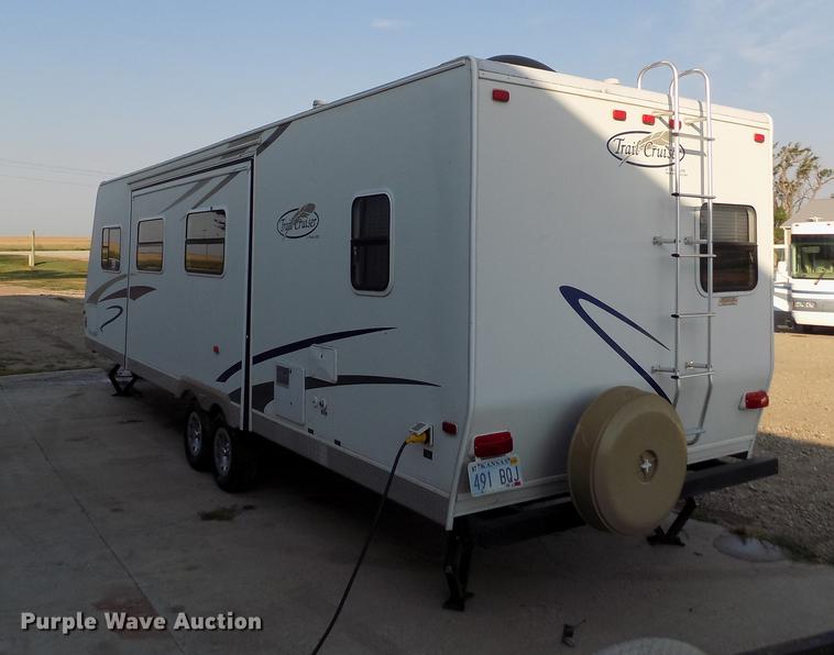 image for item DB9231 2008 R-Vision Trail Cruiser 30BHDS camper