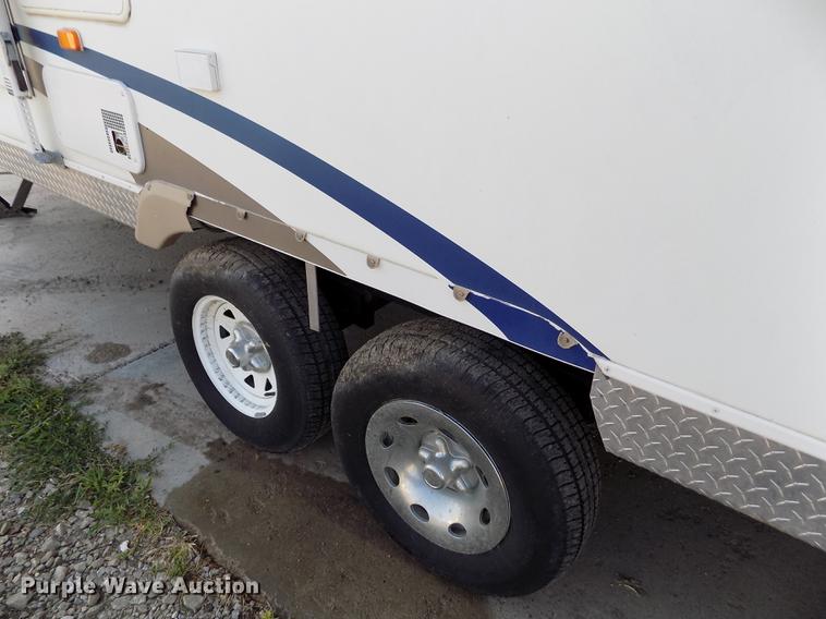 image for item DB9231 2008 R-Vision Trail Cruiser 30BHDS camper