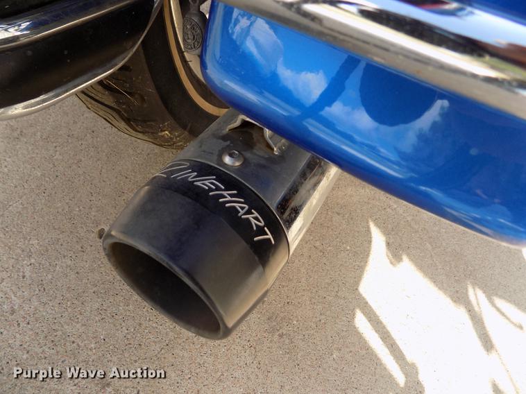 image for item DB9233 2008 Harley Davidson FLHTCU Ultra Classic motorcycle