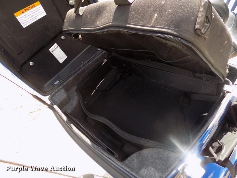 image for item DB9233 2008 Harley Davidson FLHTCU Ultra Classic motorcycle