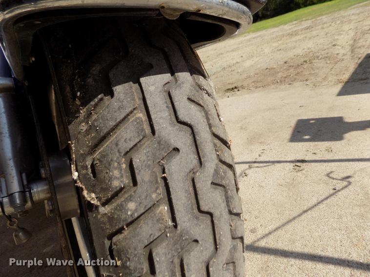 image for item DB9233 2008 Harley Davidson FLHTCU Ultra Classic motorcycle