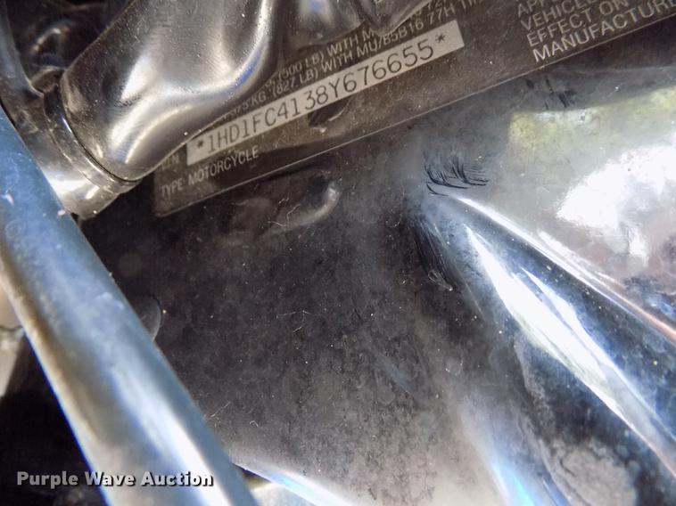 image for item DB9233 2008 Harley Davidson FLHTCU Ultra Classic motorcycle