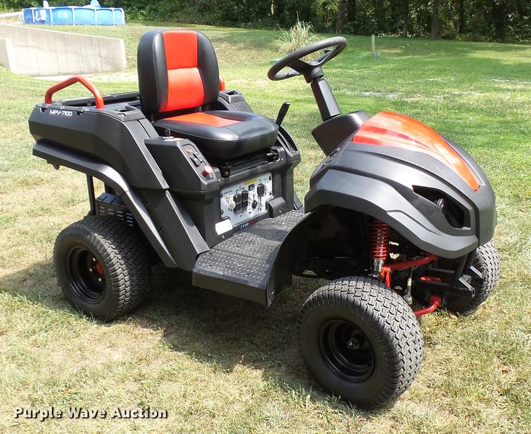 image for item DB9305 2017 Raven MPV-7100 utility vehicle