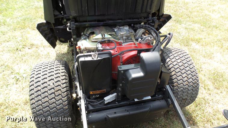 image for item DB9305 2017 Raven MPV-7100 utility vehicle